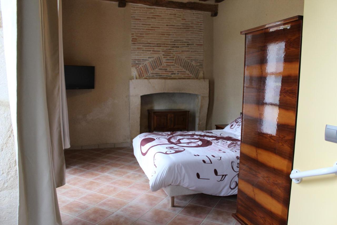 Domaine De La Touche Mosnay Bed & Breakfast Exterior foto